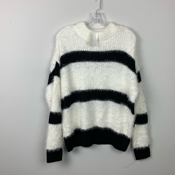 Cotton Emporium Stripe Mock Neck Eyelash Sweater - Picture 5 of 8